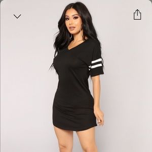 Team captain tunic size small tshirt dress